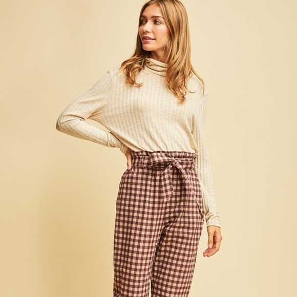 Gingham Paperbag Style Pants - Picture 3 of 4